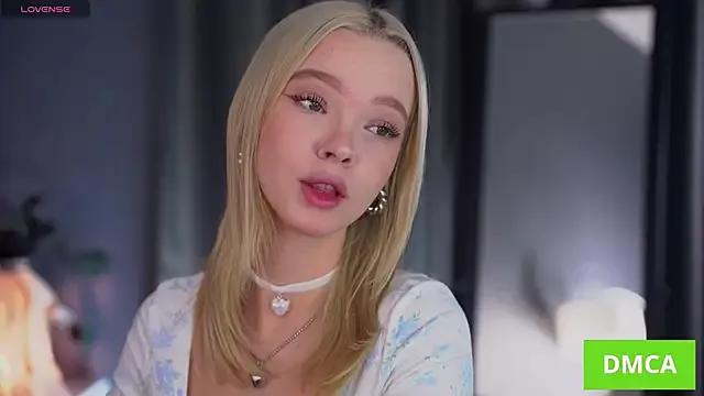 Freechat TastyTiffy on StripChat