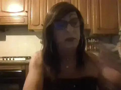 Freechat Tiabet on StripChat