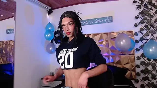 Freechat Trinity_Knox on StripChat