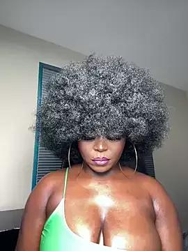 Freechat WomanNextdoor1 on StripChat