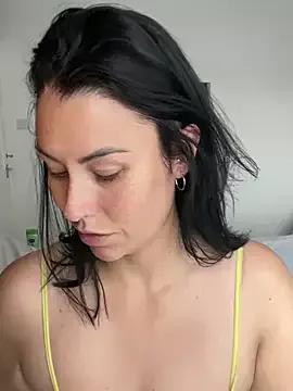 Freechat xCharlie_MILFx on StripChat