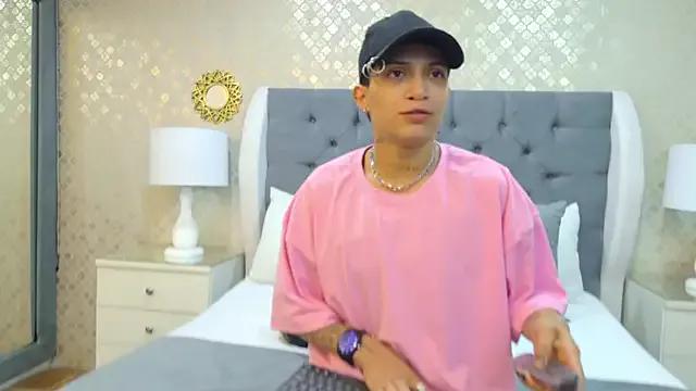 Freechat ZoeKrug on StripChat