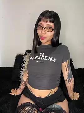 Freechat ZoeRaven_Pink on StripChat