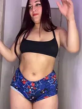 KloeEvanns from StripChat is Freechat