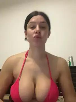 SexySophiaax from StripChat is Freechat